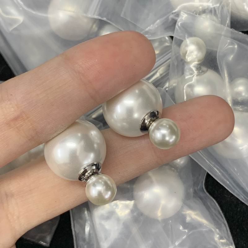 Dior Earring 03lyr101